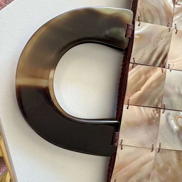 Mother of Pearl Clutch Purse Handbag Beautiful! - Picture 7 of 9